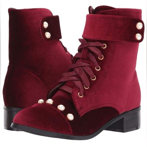 Yoki. Women’s Size 8 Bata Ankle Bootie in Maroon Velvet. - Picture 1 of 10